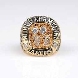 NBA Los Angeles Lakers 2001 Championship Ring